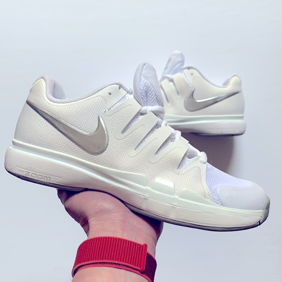 Nike Shoes - New Nike Vapor Tour White Sneakers